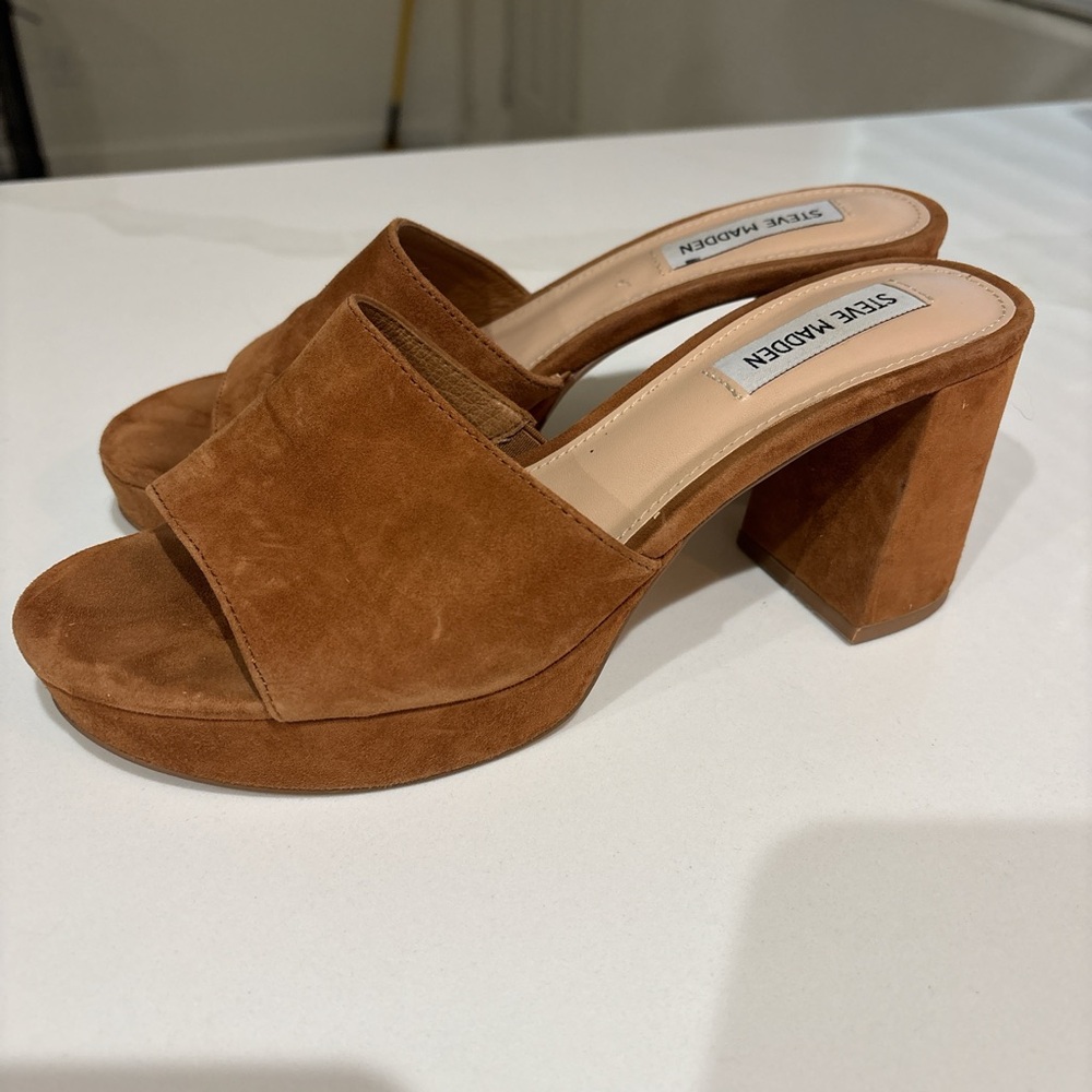 Steve Madden Brown Suede Block Heel Mules